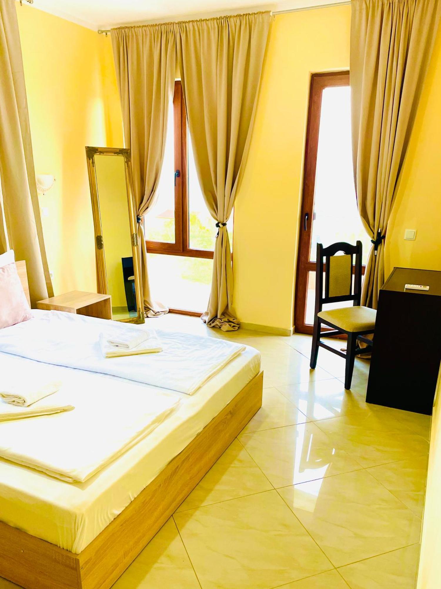 Stefaniya Apartments Sozopol Luaran gambar